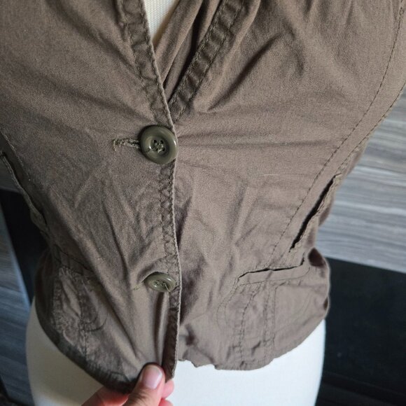 Women's size Small Button Up Short Sleeve - Picture 3 of 4